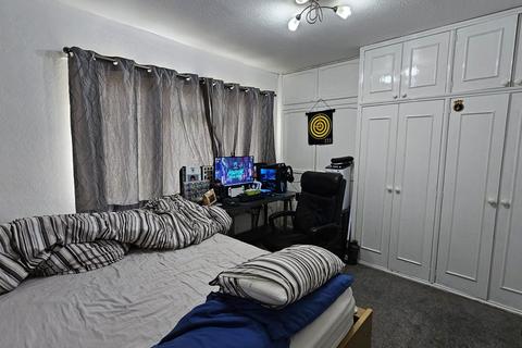 4 George Street, Hounslow, TW3 4NB