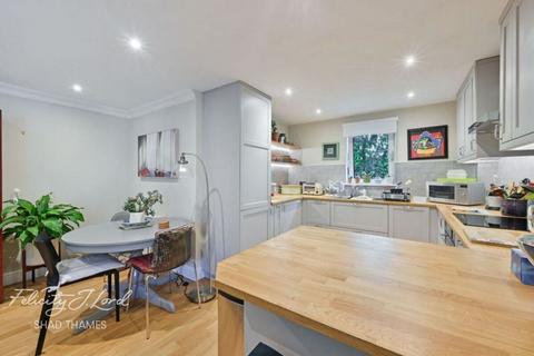 2 bedroom flat for sale, Scotts Sufferance Wharf, 5 Mill Street, SE1