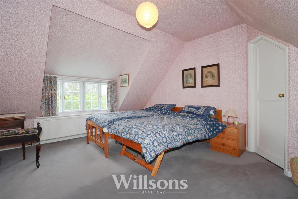 Rear Bedroom