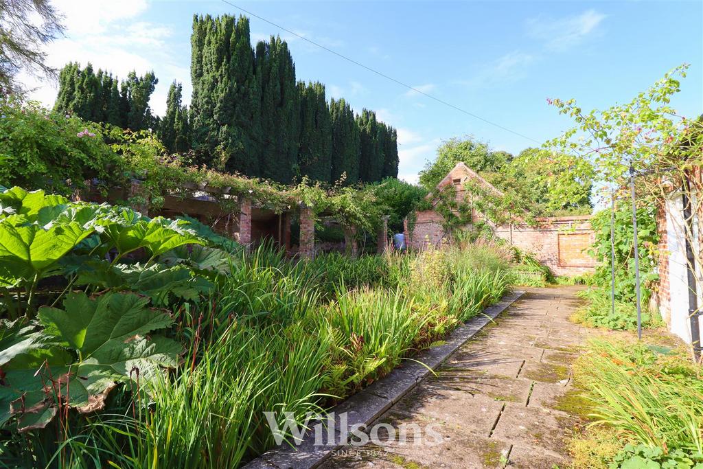 Walled Garden