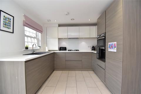 3 bedroom semi-detached house to rent, Wood Street, Chelmsford, Essex, CM2