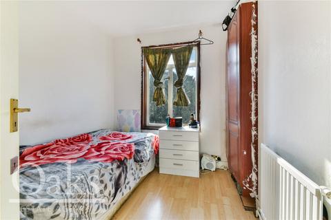 26 Aylett Road, London, SE25 4JY
