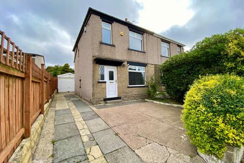 3 bedroom semi-detached house for sale, Myers Avenue, Bradford, BD2