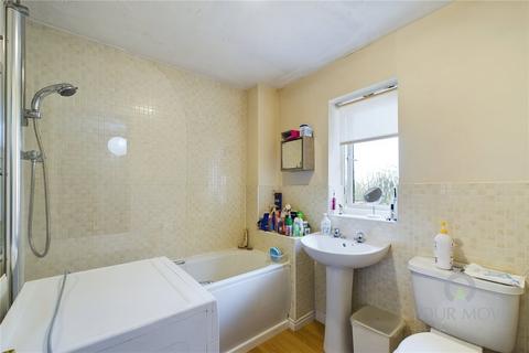37 Breezehill, Wootton, Northampton, NN4 6AG