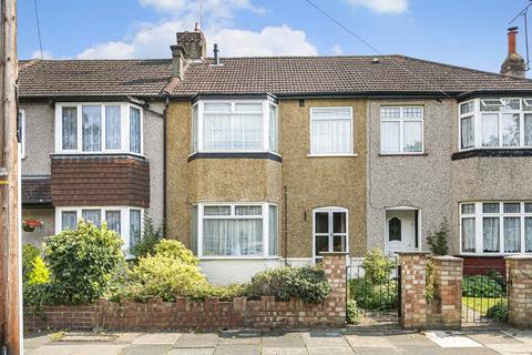 3 bedroom terraced house for sale, Stainash Crescent, Staines-upon-Thames, Surrey, TW18