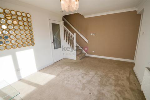 2 bedroom end of terrace house for sale, Stainmore Avenue, Sothall, Sheffield, S20