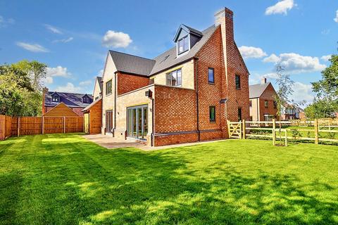 5 bedroom detached house for sale, 7 Spa Farm, Bishopton Lane, Stratford Upon Avon