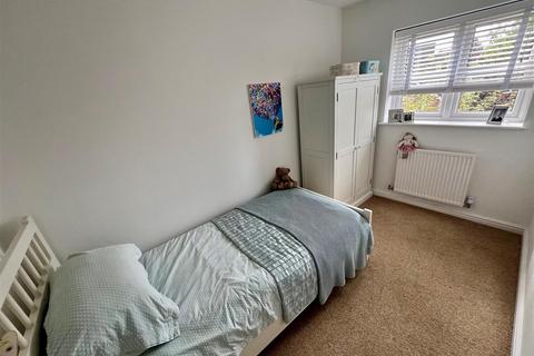 46 Broom Lane, Shirley, Solihull, B90 1SJ