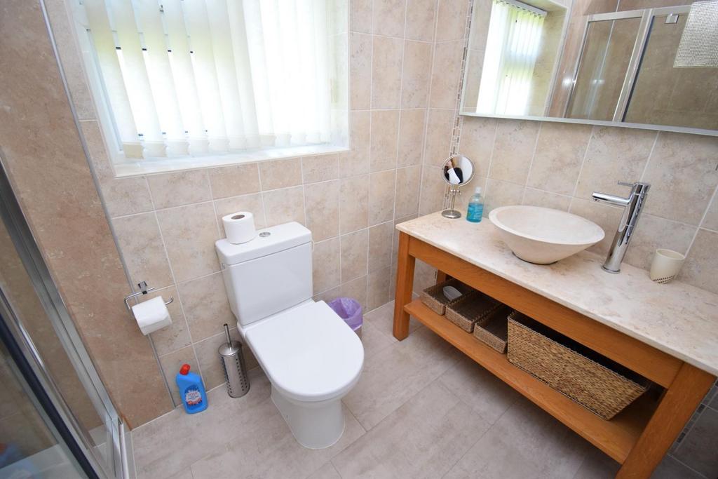 En-Suite.JPG