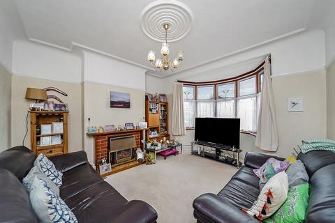 3 bedroom terraced house for sale, Chadwell Heath, Romford RM6