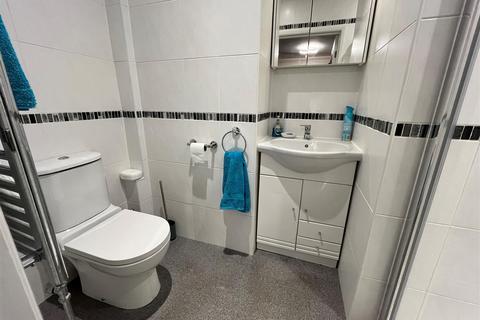 5 Brooklands Close, Daventry, NN11 4AT