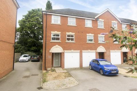 3 bedroom townhouse for sale, Tungstone Way, Market Harborough