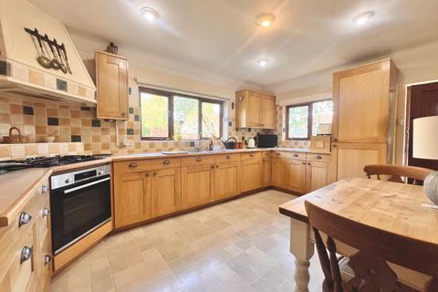 3 bedroom detached bungalow for sale, The Barn, Great Chart