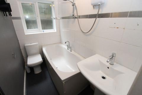 2 bedroom ground floor flat for sale, South Hill, Plymouth PL9