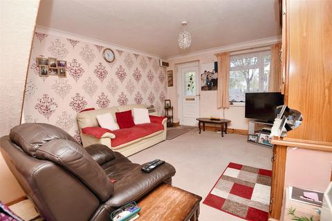 2 bedroom terraced house for sale, Horsefields, Gillingham