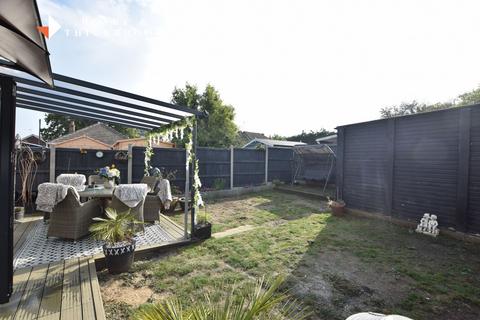 2 bedroom detached bungalow for sale, Fleetwood Avenue, Holland-on-Sea