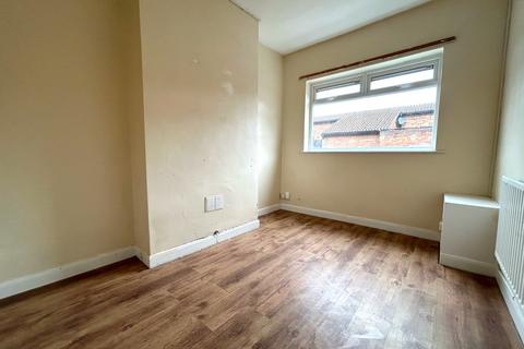 2 bedroom terraced house for sale, Grafton Street, Grimsby, Lincolnshire, DN32