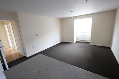 2 bedroom apartment to rent, 40 Easton DriveSittingbourneKent