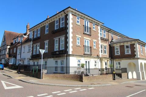 2 bedroom apartment to rent, Updown Hill, Haywards Heath, RH16