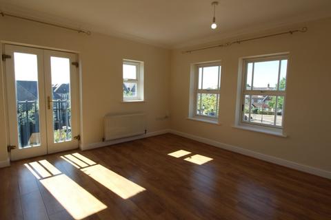 2 bedroom apartment to rent, Updown Hill, Haywards Heath, RH16