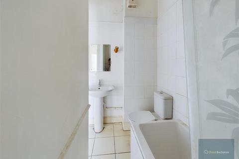 2 bedroom flat for sale, Brunswick Place, Bath BA1