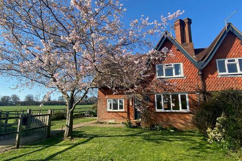 3 bedroom cottage to rent, 257 Sunlight Cottages, Hursley