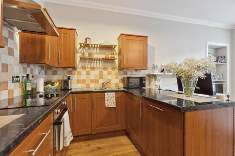 28d Murray Place, Stirling, FK8 2DD