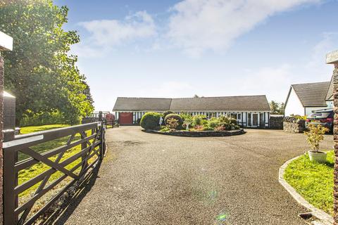 4 bedroom detached bungalow for sale, Pontypridd CF37