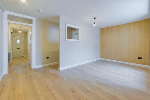 1 bedroom flat for sale, Upper Rock Gardens, Brighton, BN2 1QE