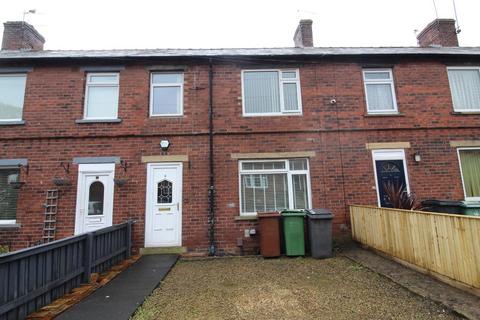 3 bedroom terraced house to rent, Longfield Avenue, Pudsey