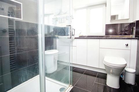 5 Masefield Close, Erith, DA8 2DG