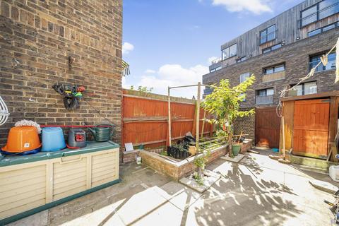 4 bedroom terraced house for sale, Grimsel Path, Camberwell SE5