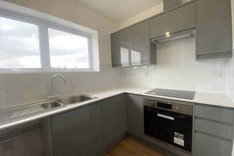 2 bedroom flat for sale, Erebus Drive, London SE28