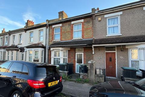 3 bedroom end of terrace house for sale, 78 Havelock Road, Gravesend, Kent, DA11 0JL