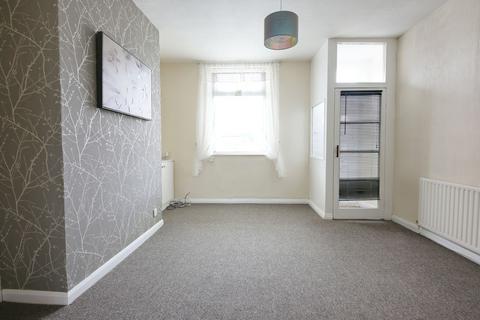 2 bedroom end of terrace house to rent, Syddall Street, St. Helens, WA10