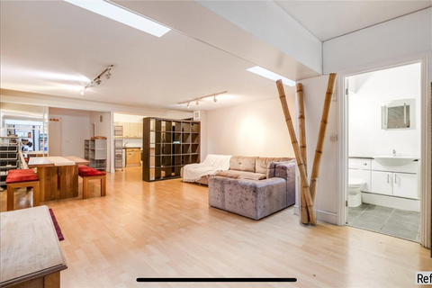 5 bedroom townhouse for sale, Plantation Wharf, London, SW11