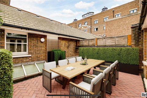 5 bedroom townhouse for sale, Plantation Wharf, London, SW11