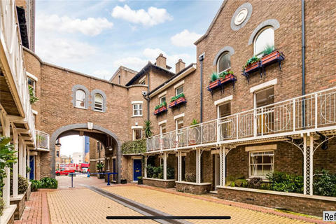 5 bedroom townhouse for sale, Plantation Wharf, London, SW11