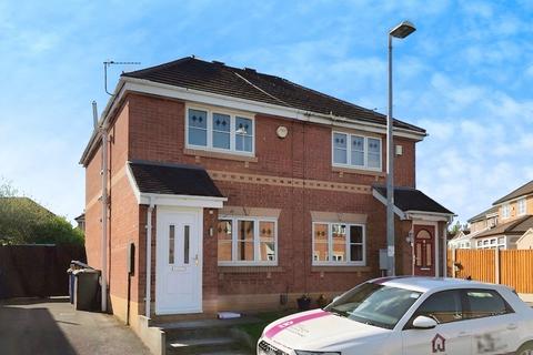 2 bedroom semi-detached house to rent, Ealinger Way, Pendlebury, Swinton, Manchester, M27