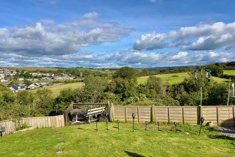 4 bedroom detached bungalow for sale, Valley View, Wadebridge, PL27