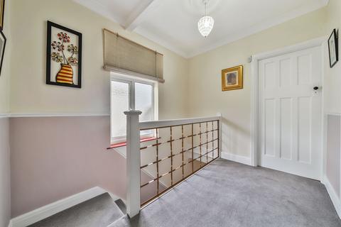 4 bedroom semi-detached house for sale, Downlands Road, Purley CR8