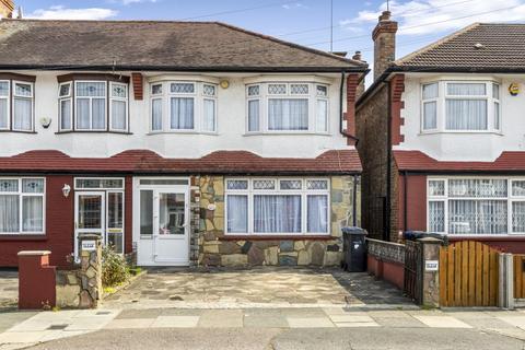 3 bedroom house for sale, Latymer Road, London, N9