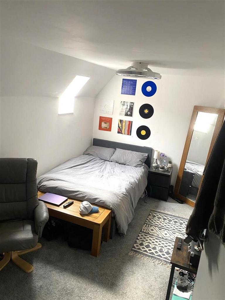 Bedroom 4 / Attic Room