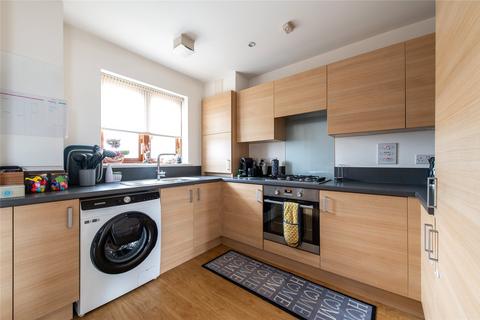 2 bedroom flat for sale, Mallory Close, Gravesend, Kent, DA12