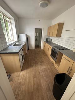 Studio to rent, Brunswick Place, Hove BN3