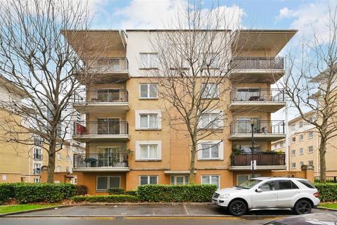 2 bedroom apartment for sale, Bridge Court, Newport Avenue, London, E14