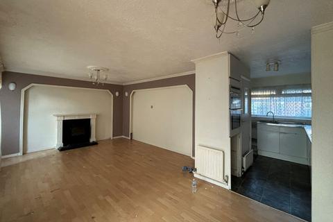 37 Milhoo Court, Waltham Abbey, EN9 3DW
