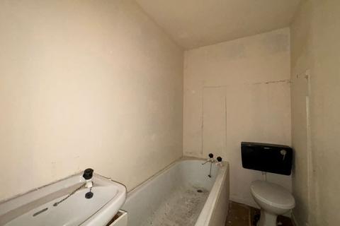 37 Milhoo Court, Waltham Abbey, EN9 3DW