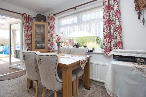 2 bedroom detached house for sale, Mayfield Road, Whitfield, CT16