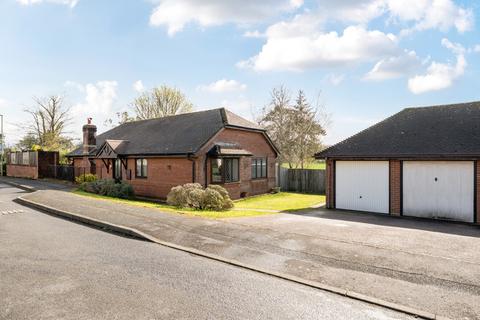 3 bedroom bungalow for sale, Loader Close, Kings Worthy, Winchester, Hampshire, SO23